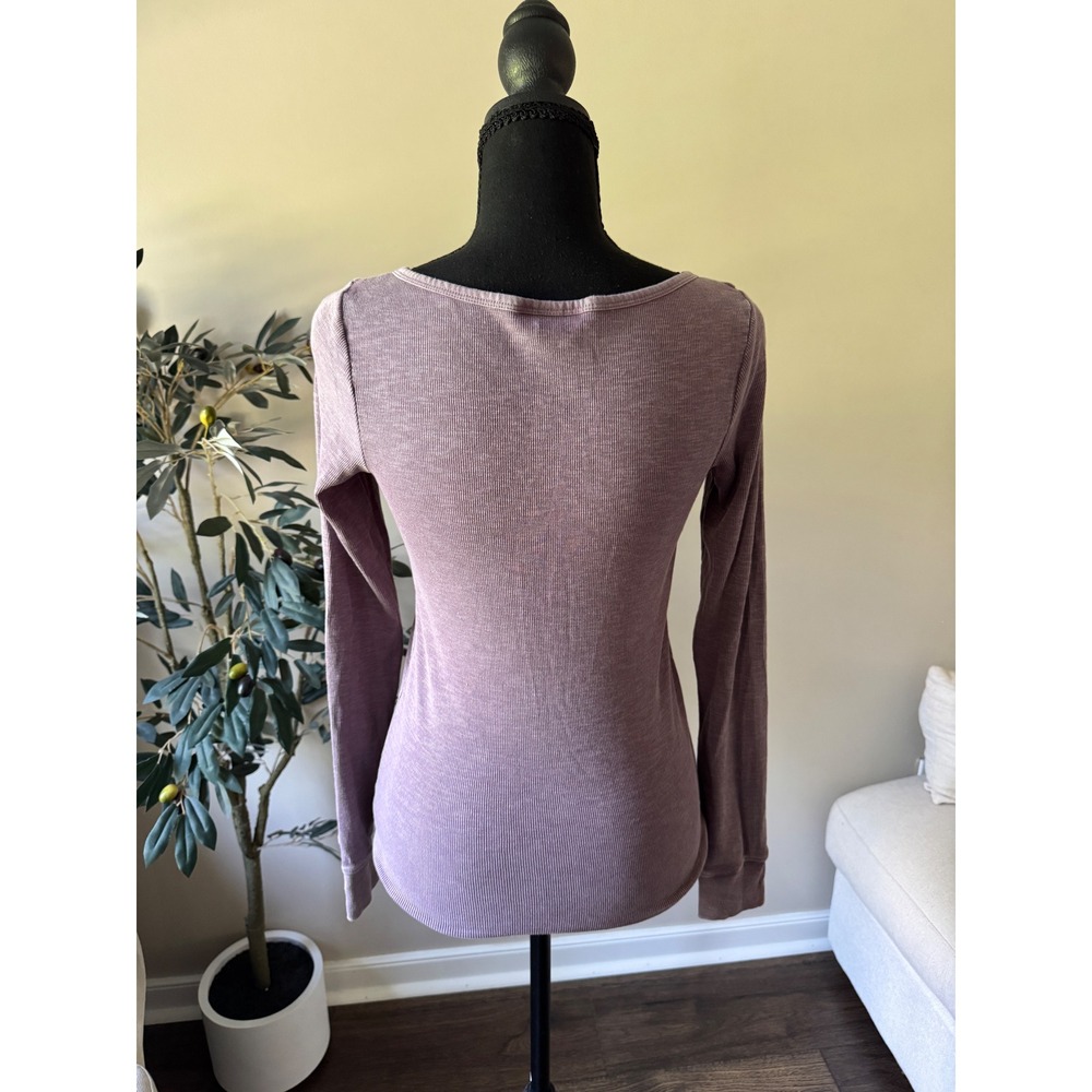 Universal Thread Lavender Purple Ribbed Long Sleeve Henley Top XS - Picture 3 of 3